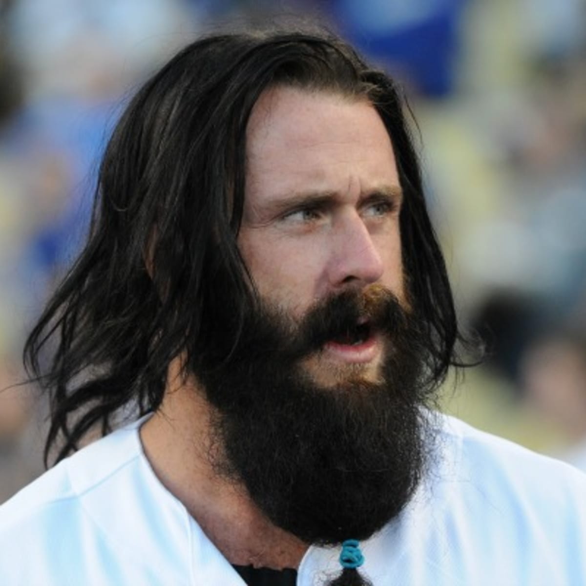Brian Wilson would rather keep beard than sign with Yankees