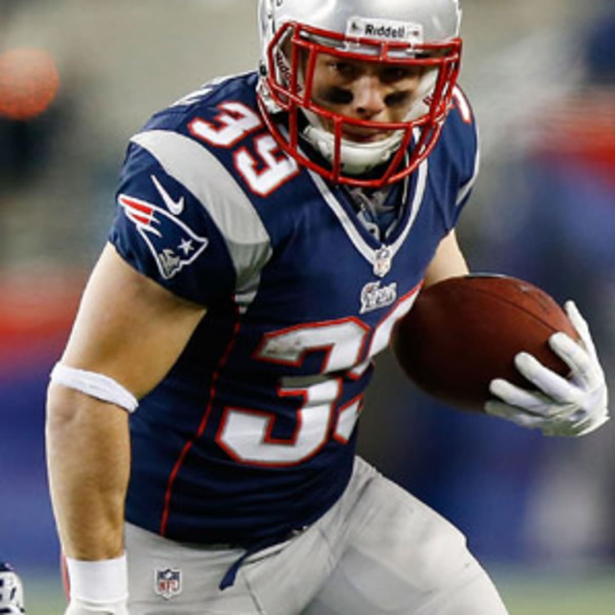 Patriots' Gronkowski, Woodhead hurt against Texans - Sports Illustrated