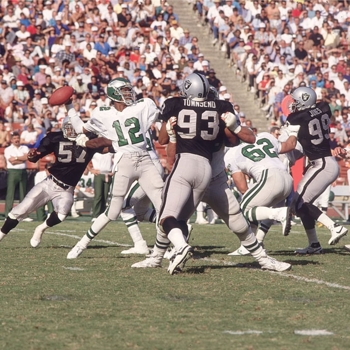 Philadelphia Eagles quarterback Randall Cunningham, circa 1993. News Photo  - Getty Images