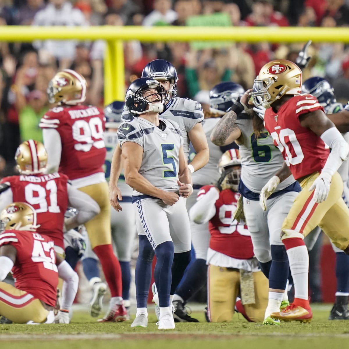 Seahawks get dose of reality vs. 49ers as offense continues to stall, Sports Columns