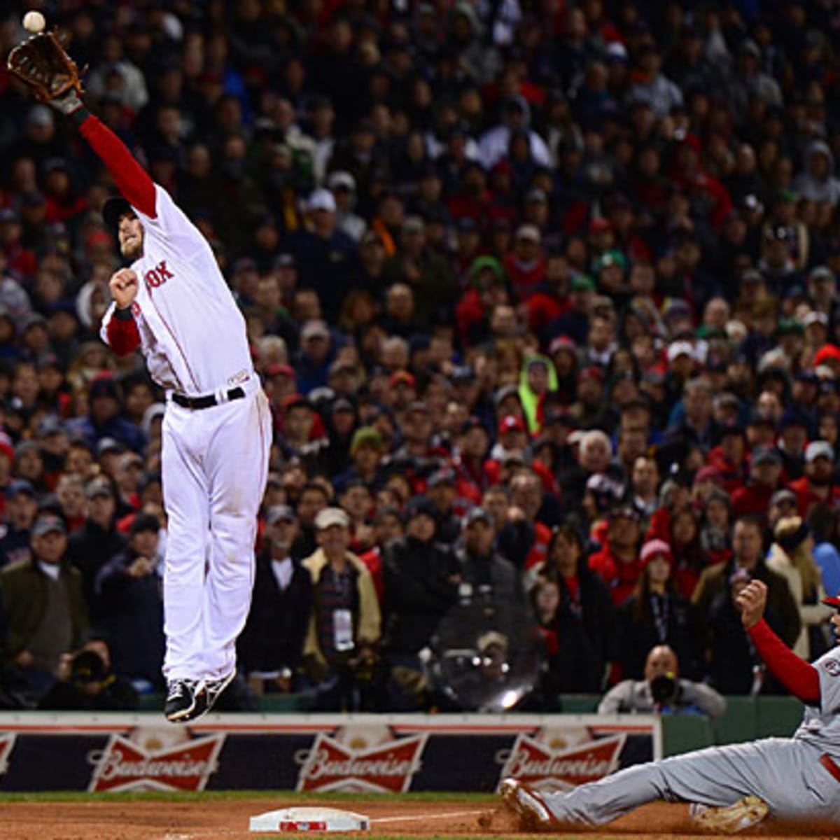 Red Sox outlast Cardinals in error-filled Series opener - The Boston
