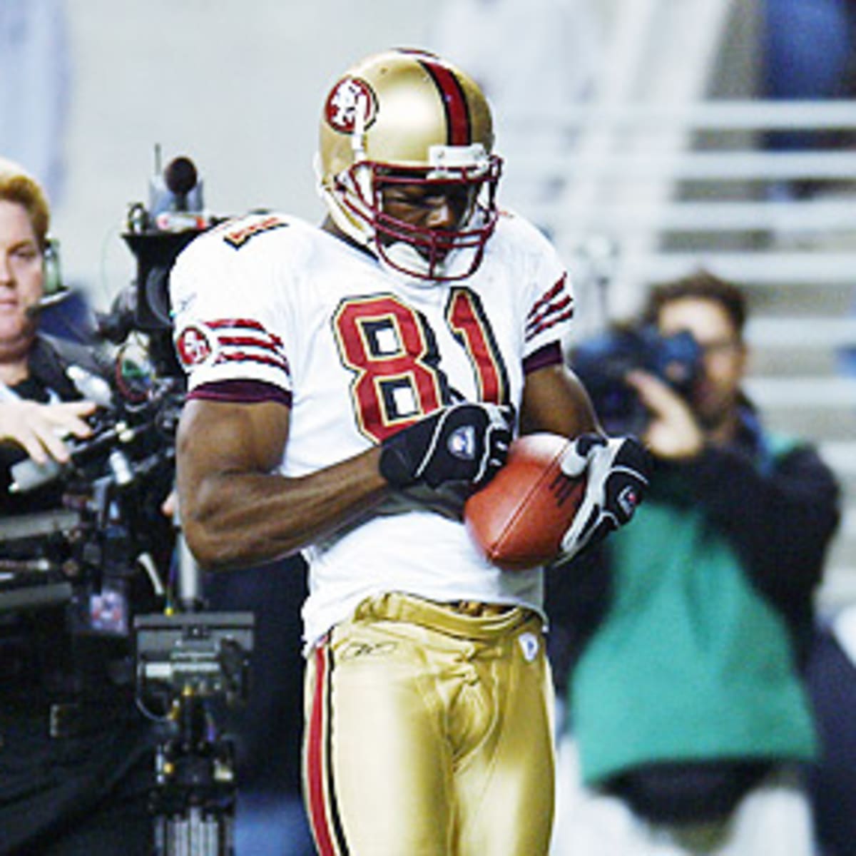 San Francisco 49ers Terrell Owens (81) and quarterback Jeff Garcia