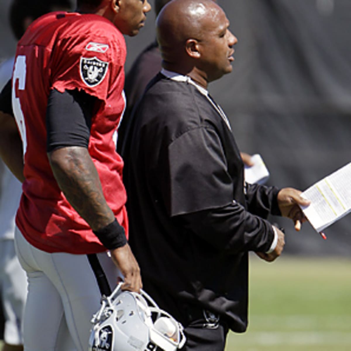 Raiders' Terrelle Pryor switches to number 2 jersey – The Mercury News