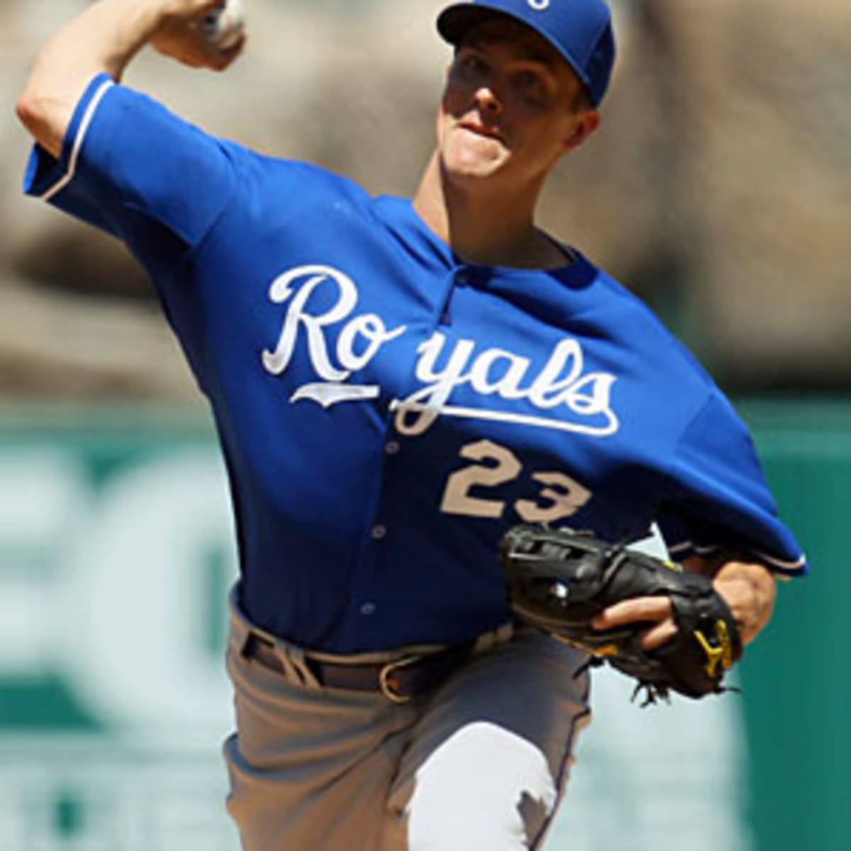 Brewers deal ace Zack Greinke to Angels for prospects