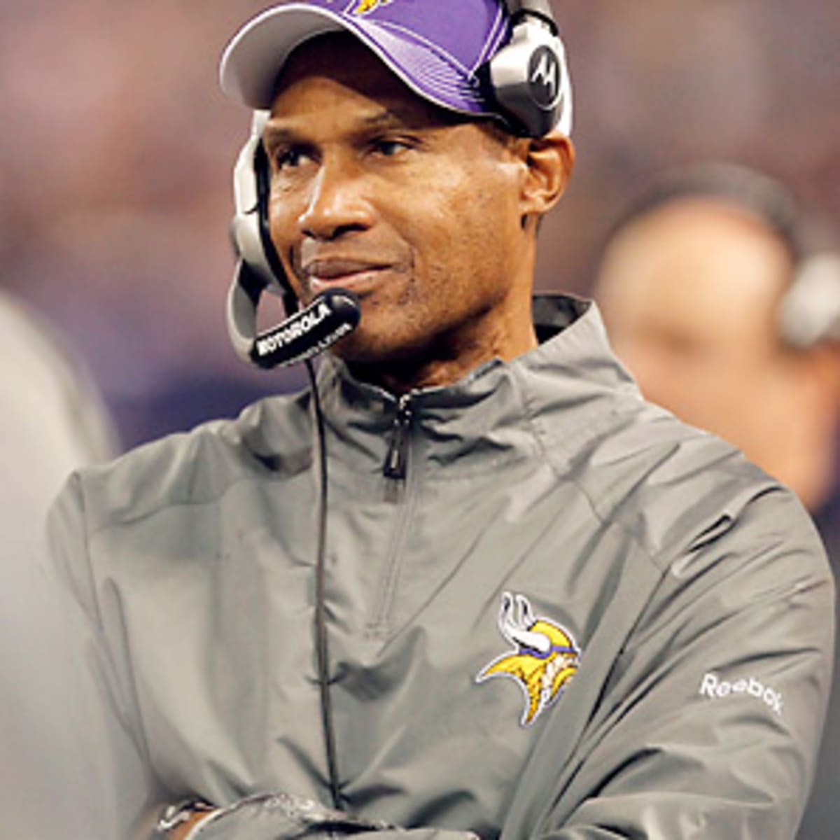 Vikings' Leslie Frazier finds role model, friend in Colts' Tony