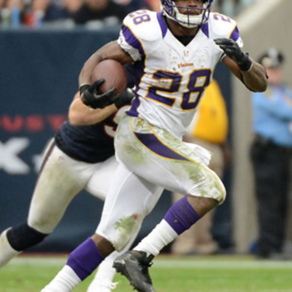 Adrian Peterson Goes Over 2000 Packers vs. Vikings (Week 17, 2012)