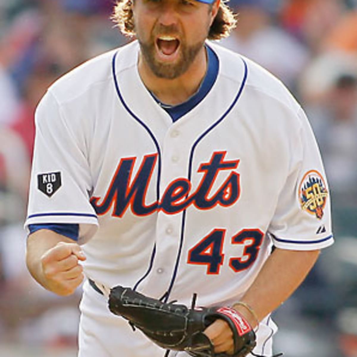 Mets' Dickey nearly perfect in win over Rays