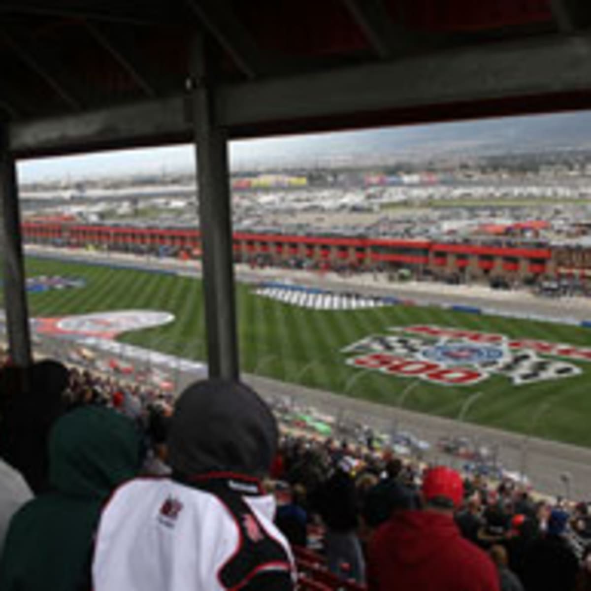 Look: Houston Texans' Crowd Turnout Is Going Viral - The Spun