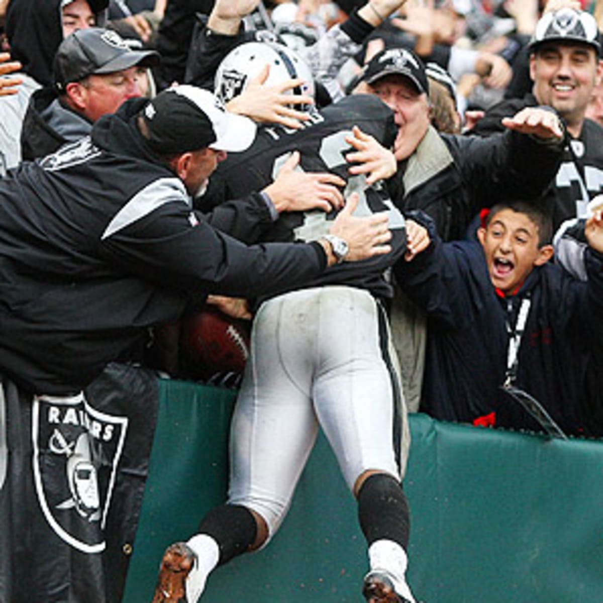 Raiders Treat Fans To Crazy Come-From-Behind OT Win Over Baltimore