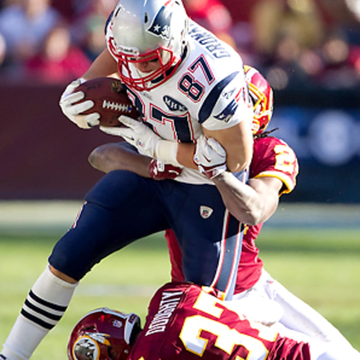 Gronkowski Sets Mark, Patriots Top Redskins 34-27