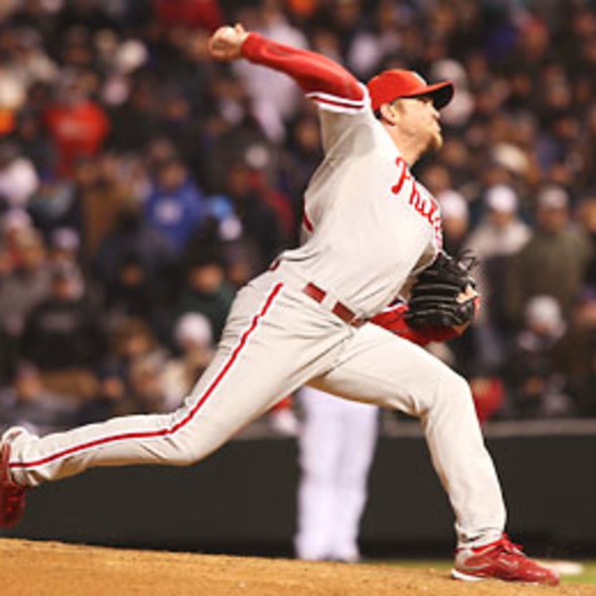 Fan Line: Should the Philadelphia Phillies keep Brad Lidge? 