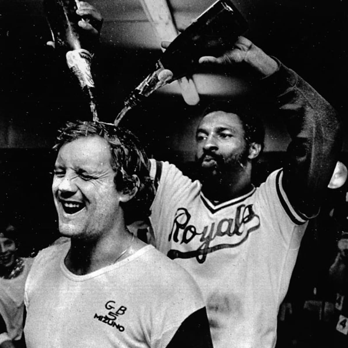 2 great third basemen, Mike Schmidt & George Brett, pictured here in the  1980 World Series.