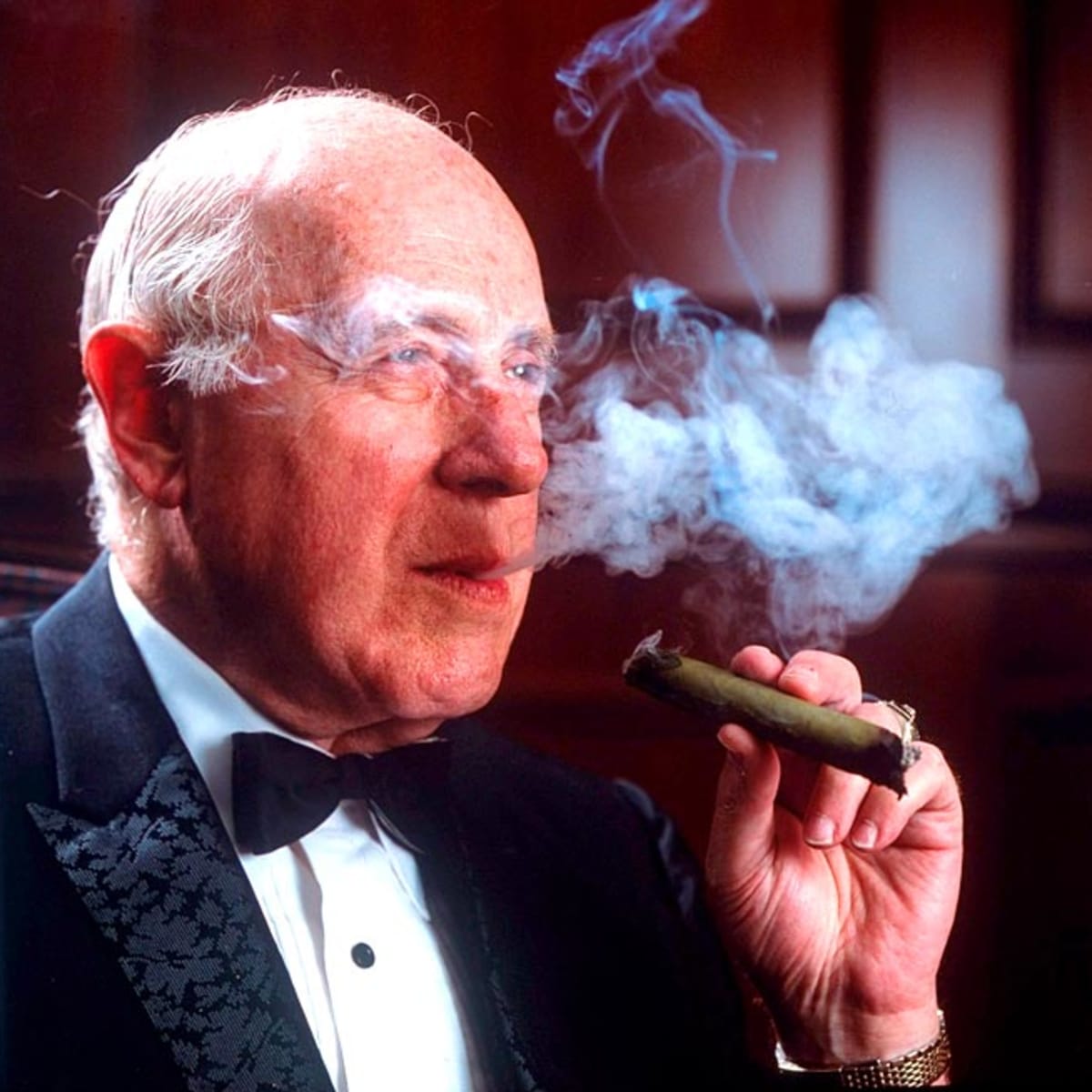 Red Auerbach Photo Smoke Cigar 11x14 - New England Picture