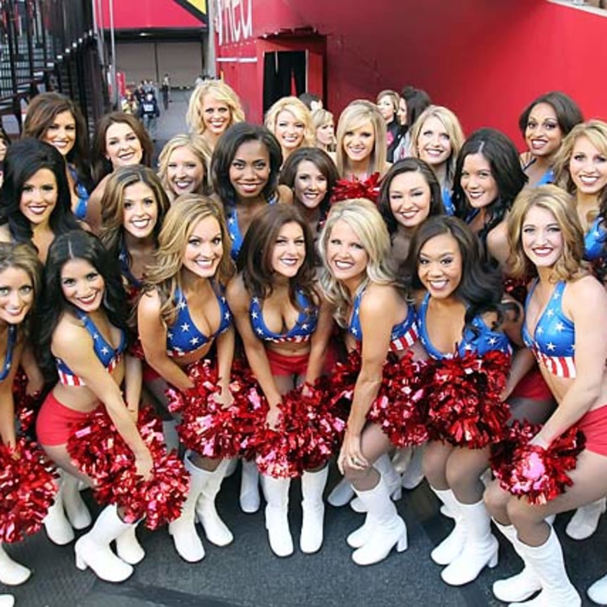 2012 NFL Cheerleaders: Week 15