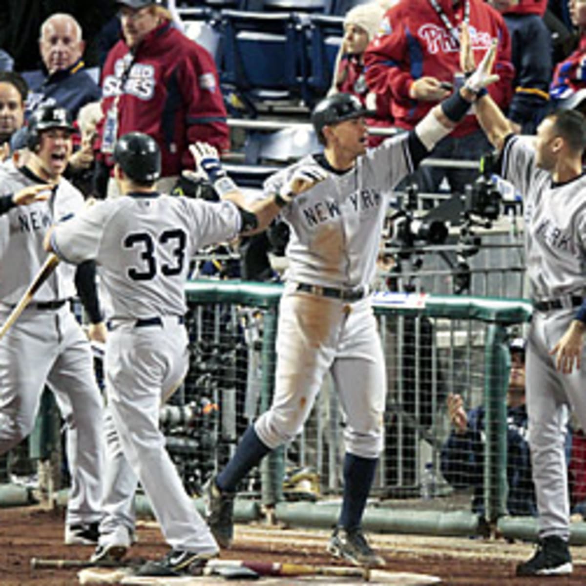 Burnett Pulls Yankees Even as Series Shifts to Philadelphia - The