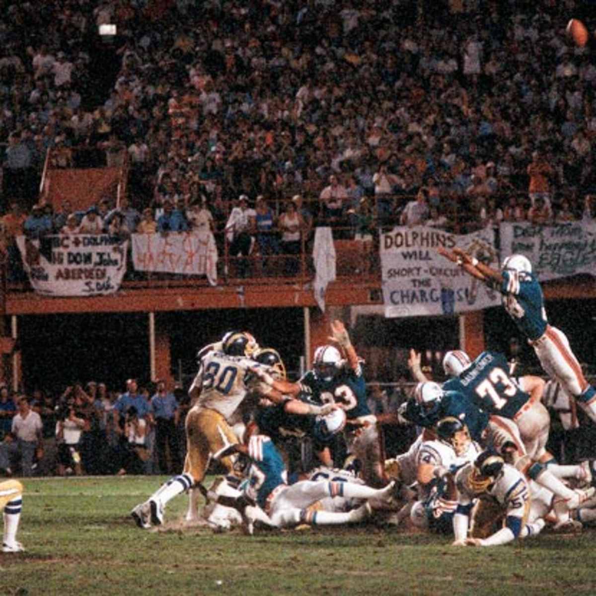 January 2, 1982 - San Diego Chargers vs. Miami Dolphins AFC Divisional  Playoff Game (Epic in Miami) 