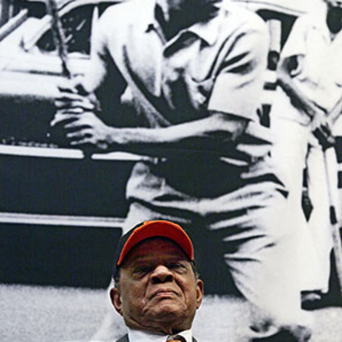 Harlem Street Renamed After Baseball Legend One-Time Harlem Resident Willie  Mays