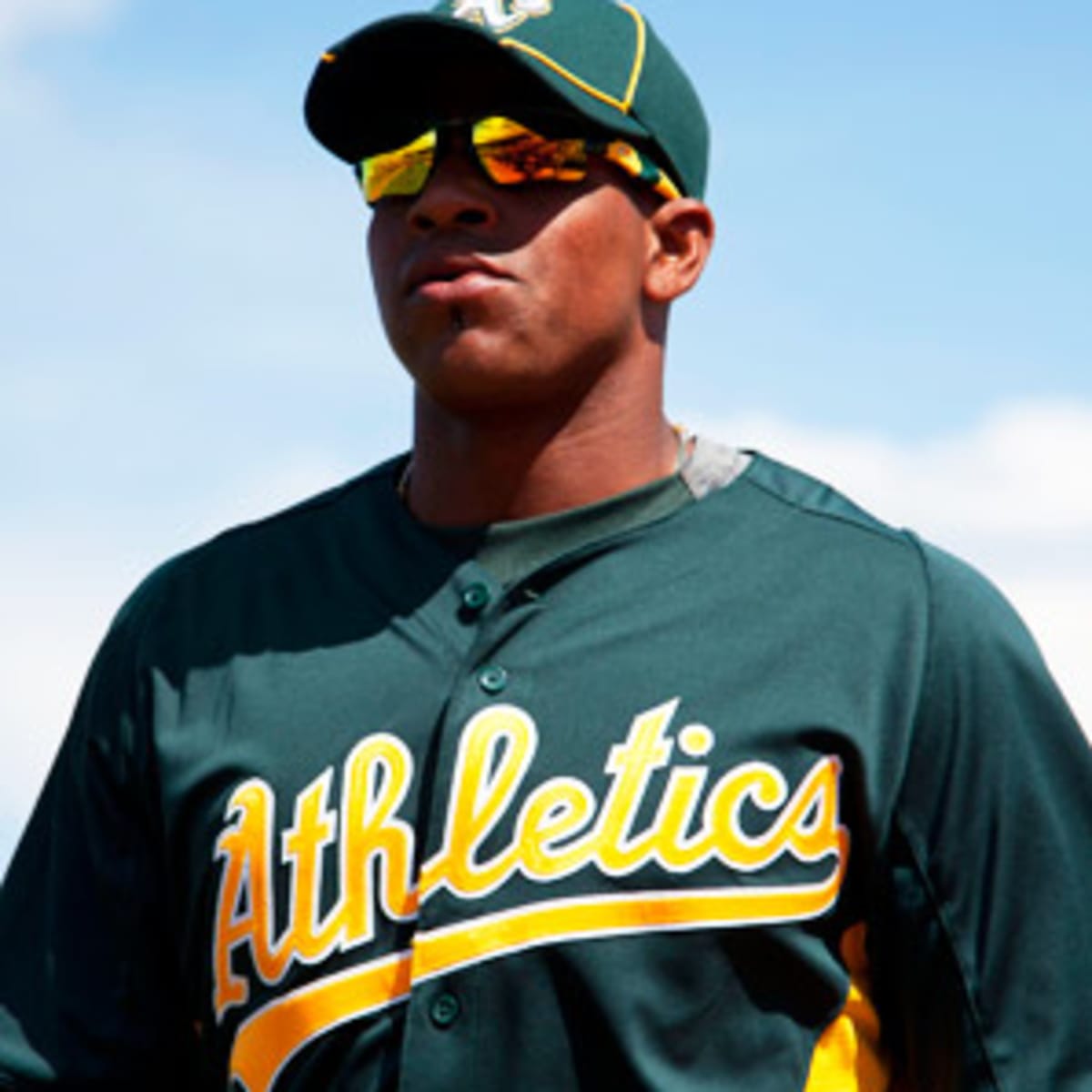 Yoenis Cespedes Receives Athletics Jersey, Works Out With Team for First  Time (Photos) 