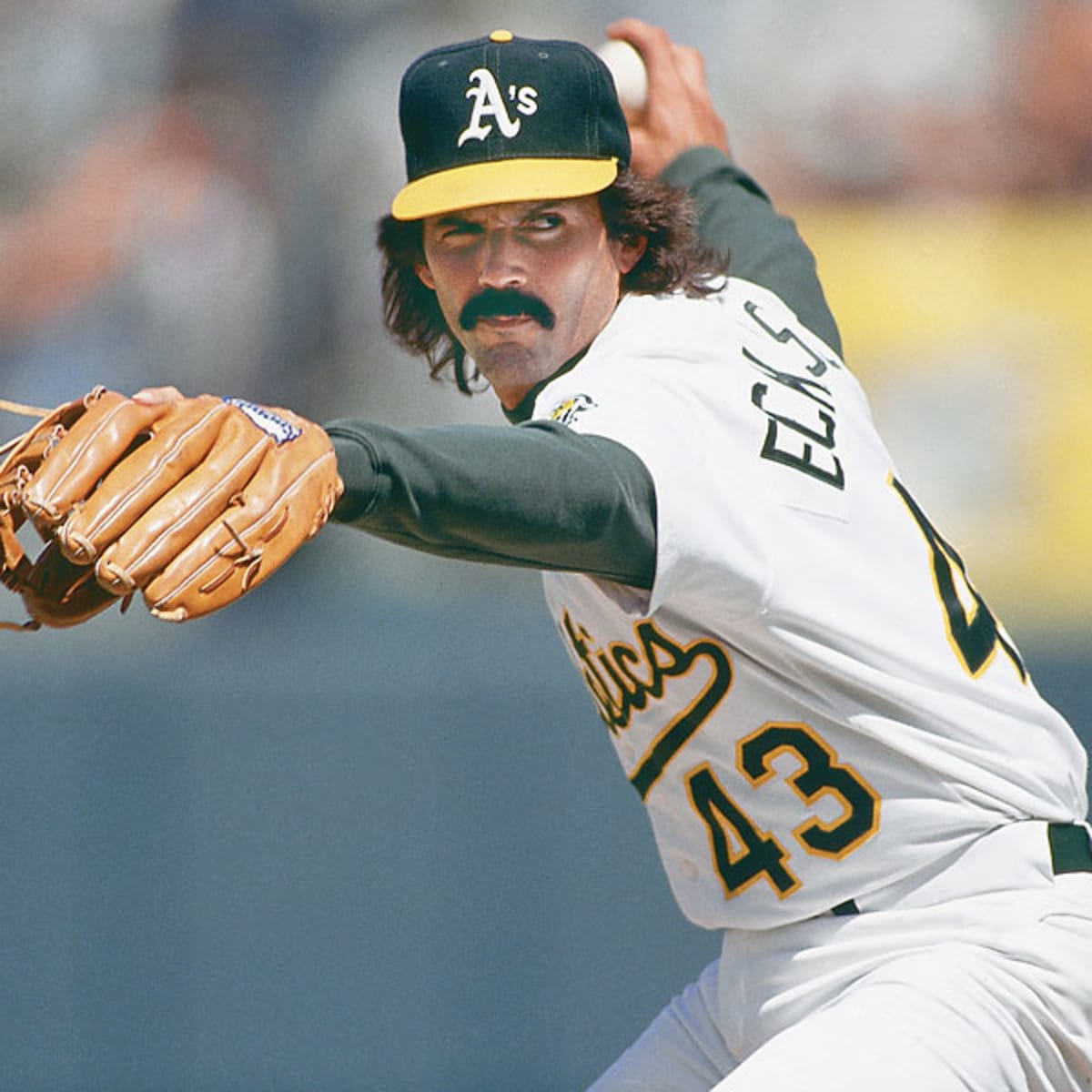 Dennis Eckersley by Ronald C. Modra/sports Imagery