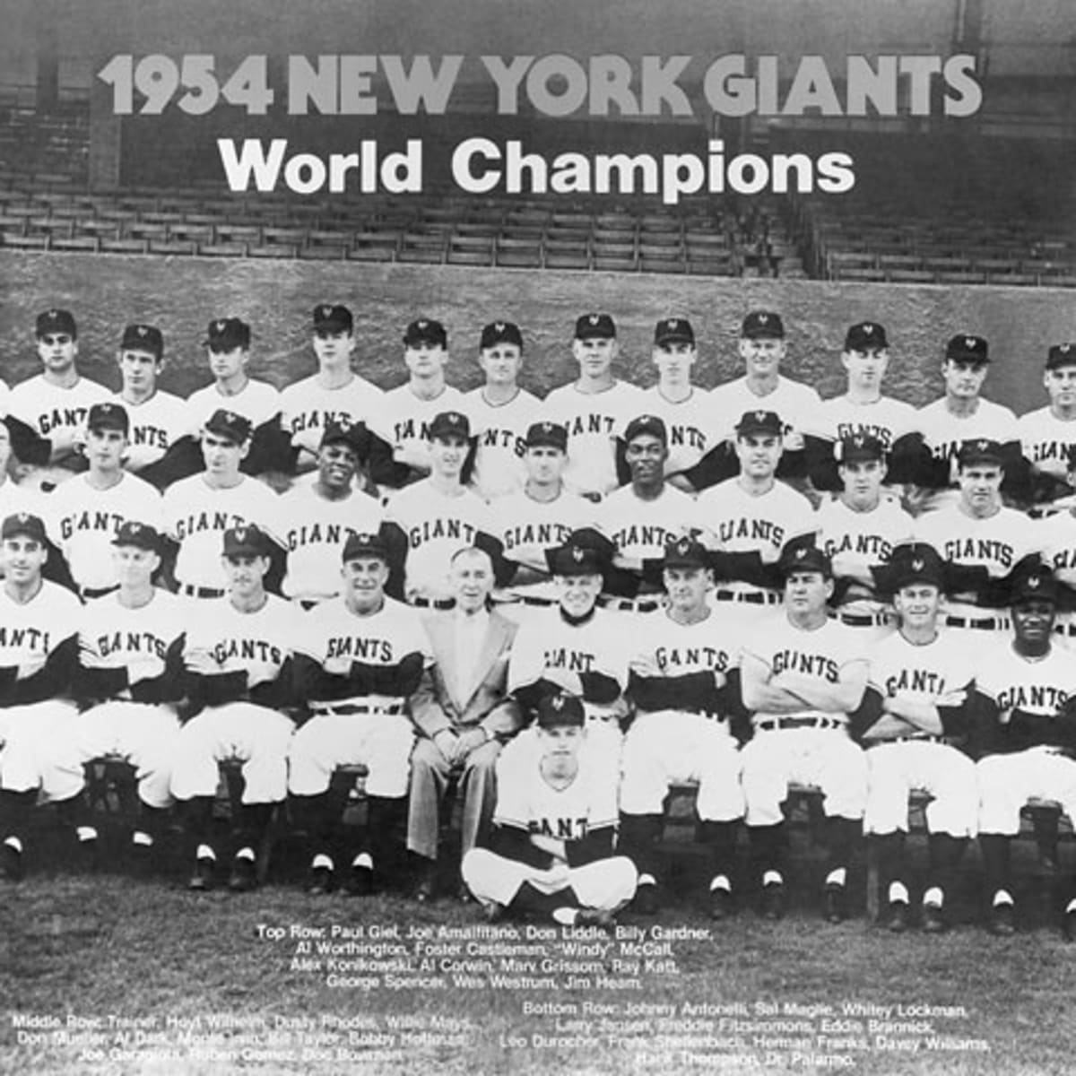Mitchell & Ness World Series Champions Tee San Francisco Giants 1954