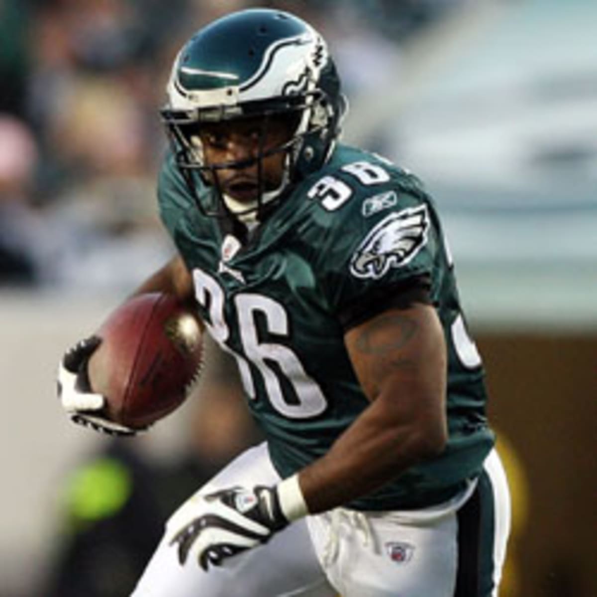 NFL: Brian Westbrook retires an Eagle – The Mercury