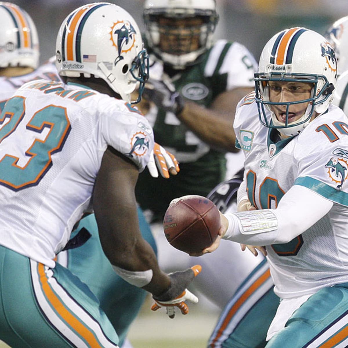 Dolphins win thriller over Jets in final seconds