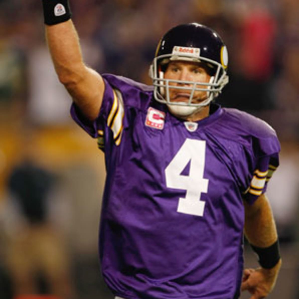 Brett Favre In Minnesota Vikings Uniform On Sports Illustr…