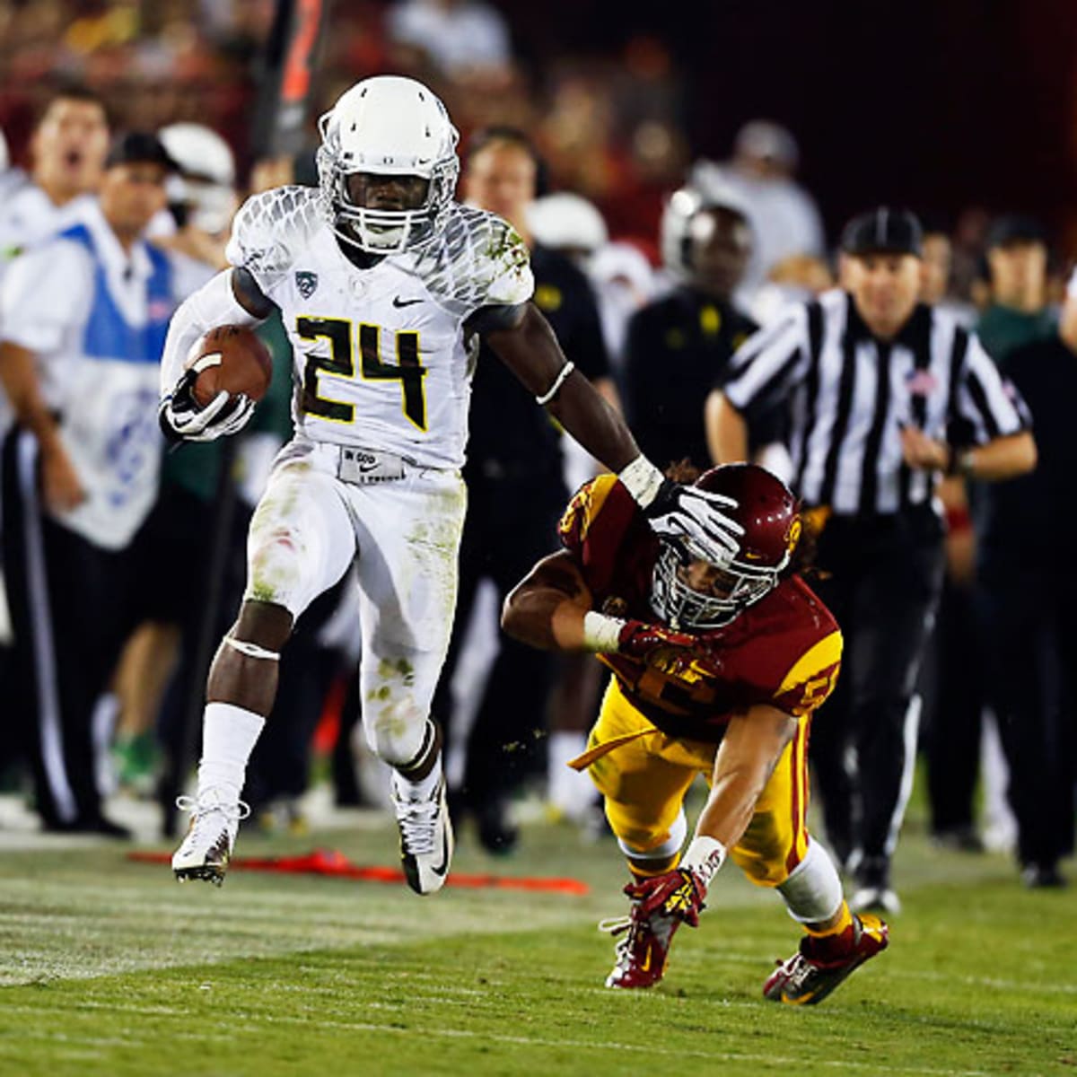 Oregon vs. USC: Meet Kenjon Barner, Your New Heisman Trophy Favorite, News, Scores, Highlights, Stats, and Rumors