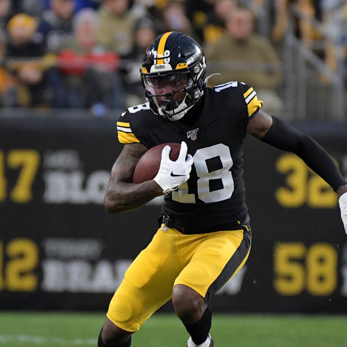 Best NFL wide receivers heading into 2021 season? Analysts reveal gold,  silver, bronze picks