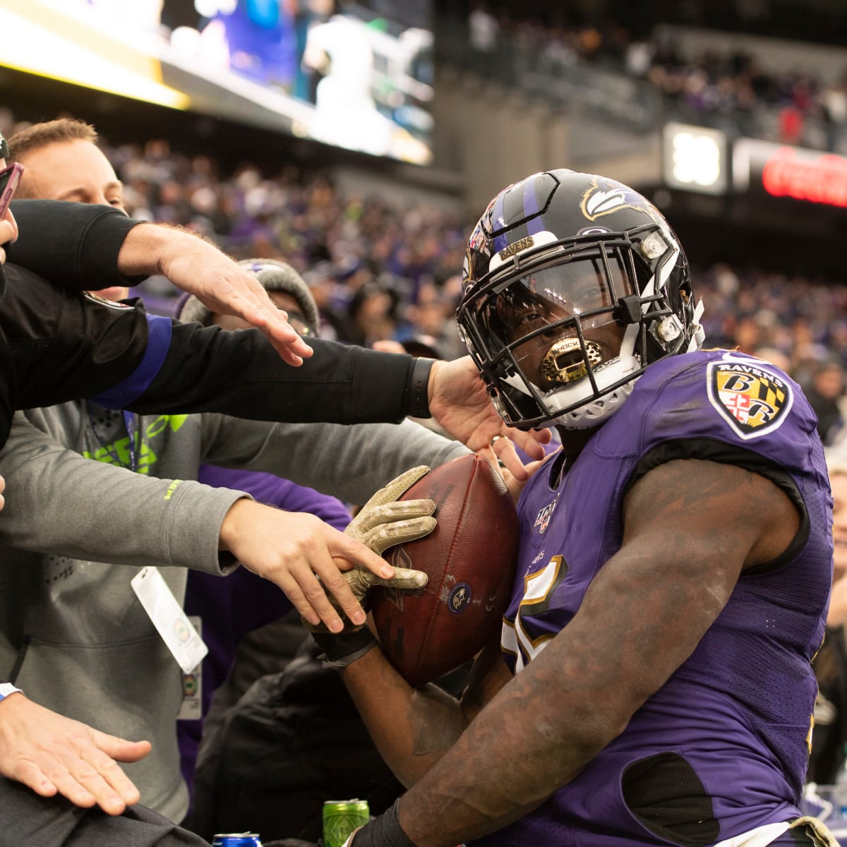 Gus Edwards Still Thriving In New Role Sports Illustrated Baltimore Ravens News Analysis And More