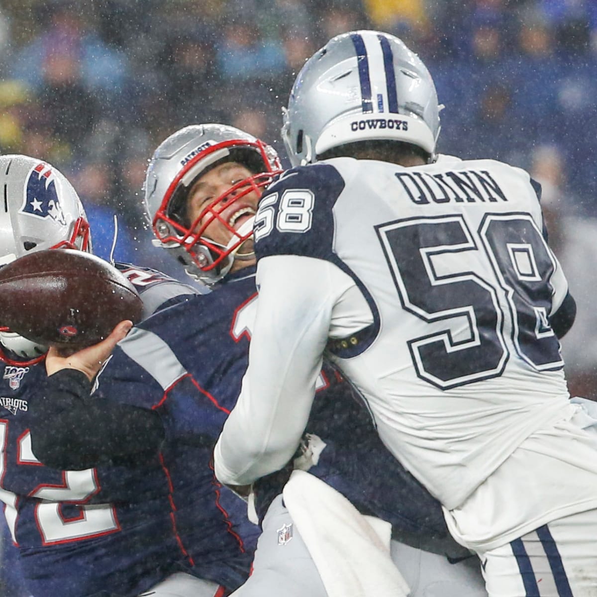 Ezekiel Elliott leaks Cowboys' Thanksgiving helmet