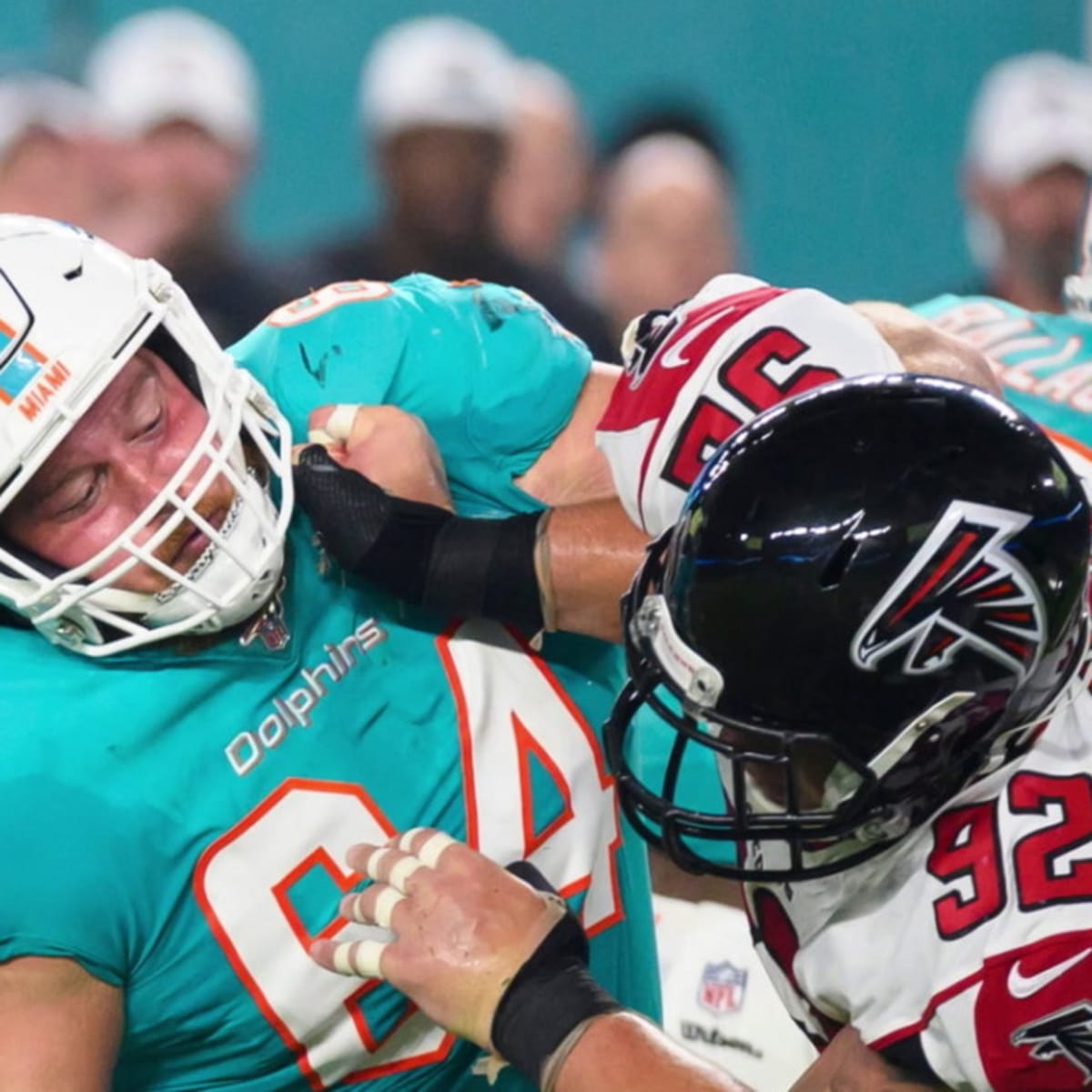 Dolphins sign defensive tackle Justin Zimmer to active roster