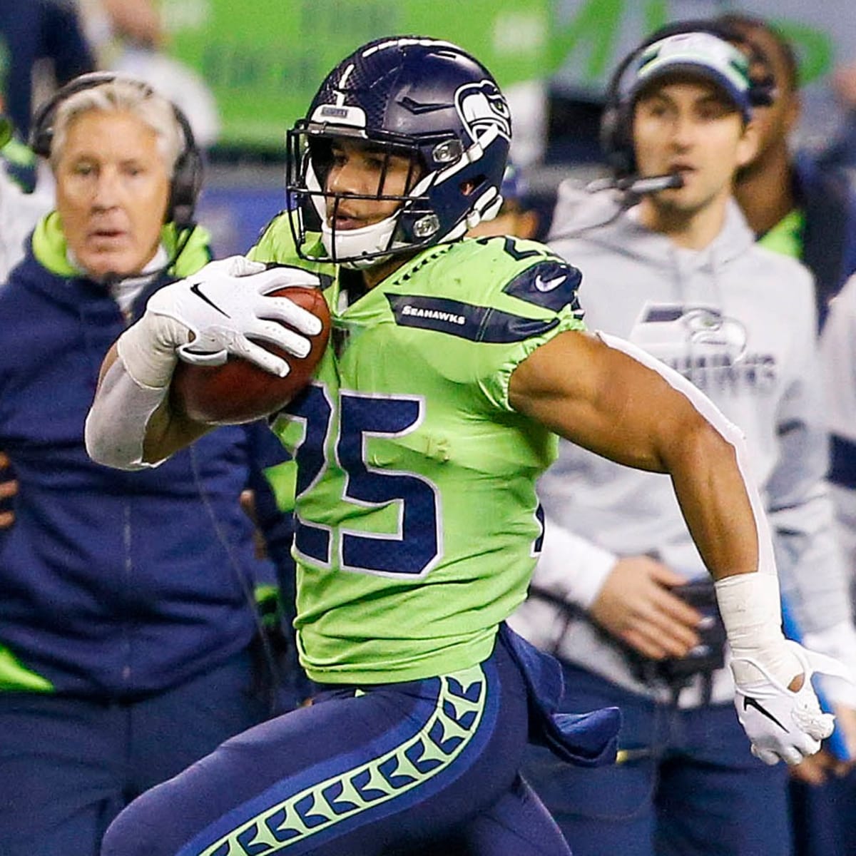 Rookie RB Travis Homer Playing Special Football for Seahawks - Sports  Illustrated Seattle Seahawks News, Analysis and More
