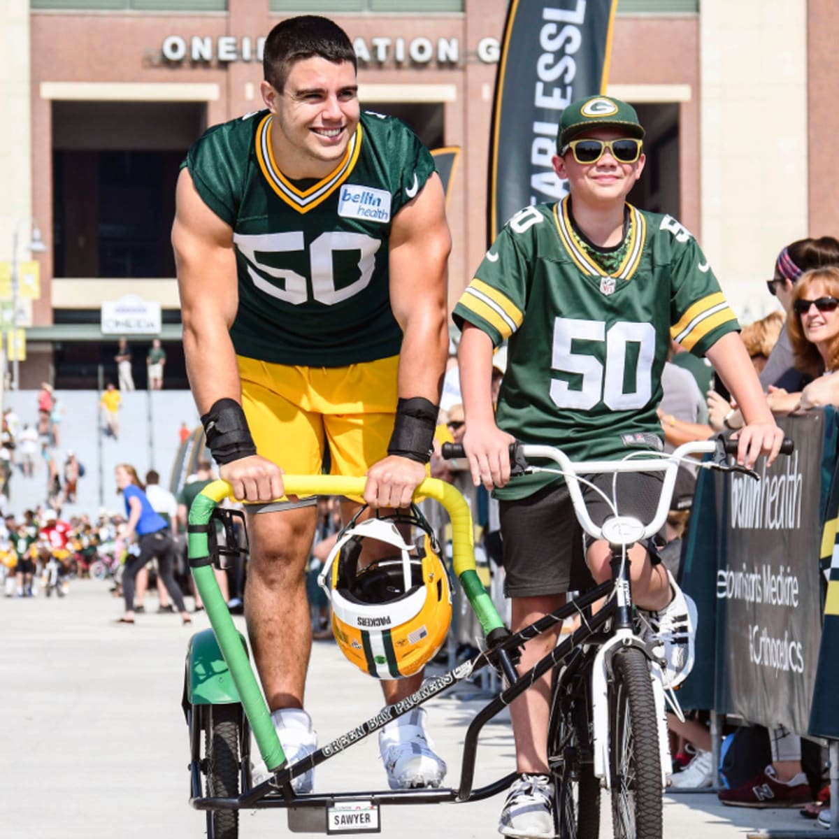 Blake Martinez is Packers' nominee for Walter Payton NFL Man of the Year  award