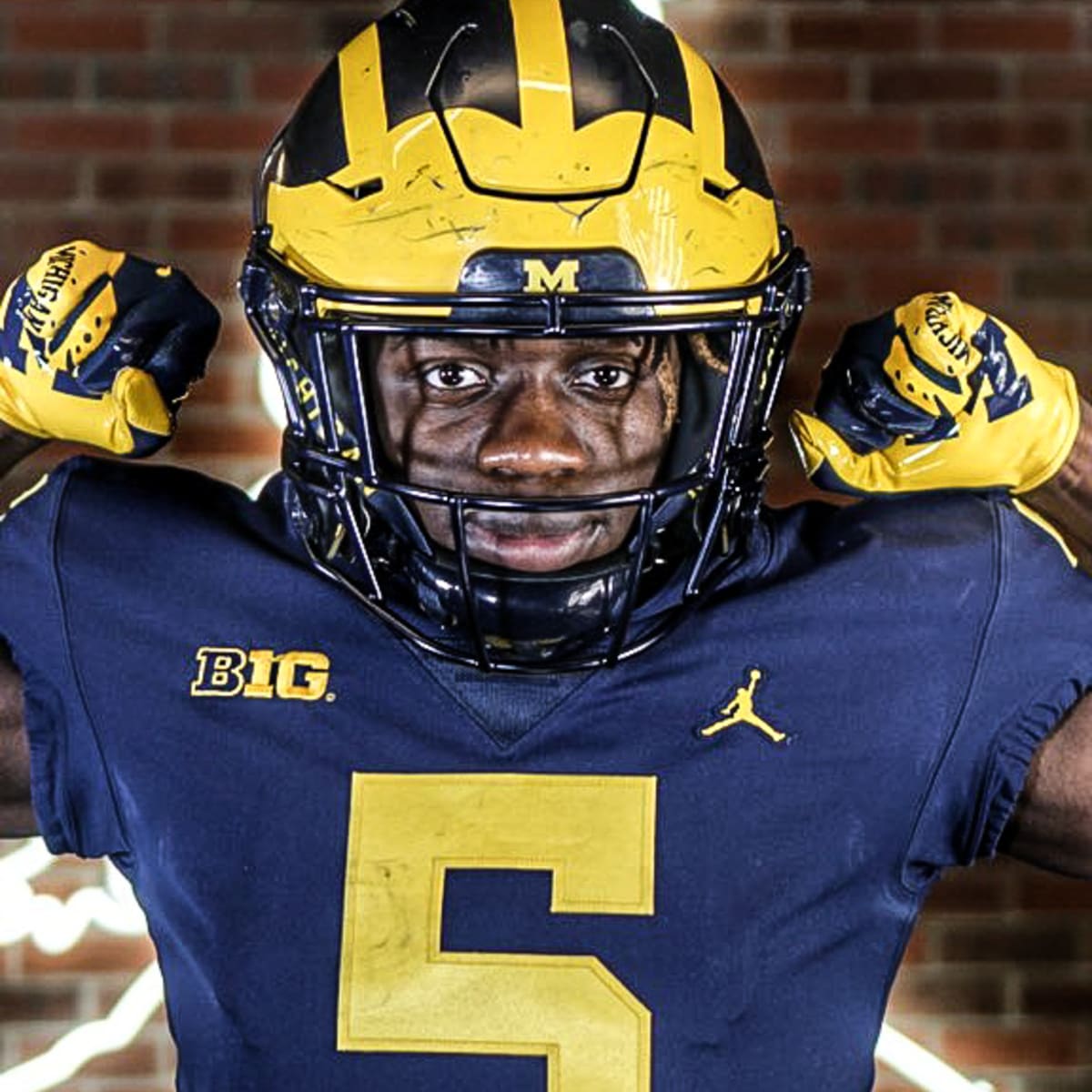 Michigan football rolls by sticking with Hassan Haskins, Blake Corum