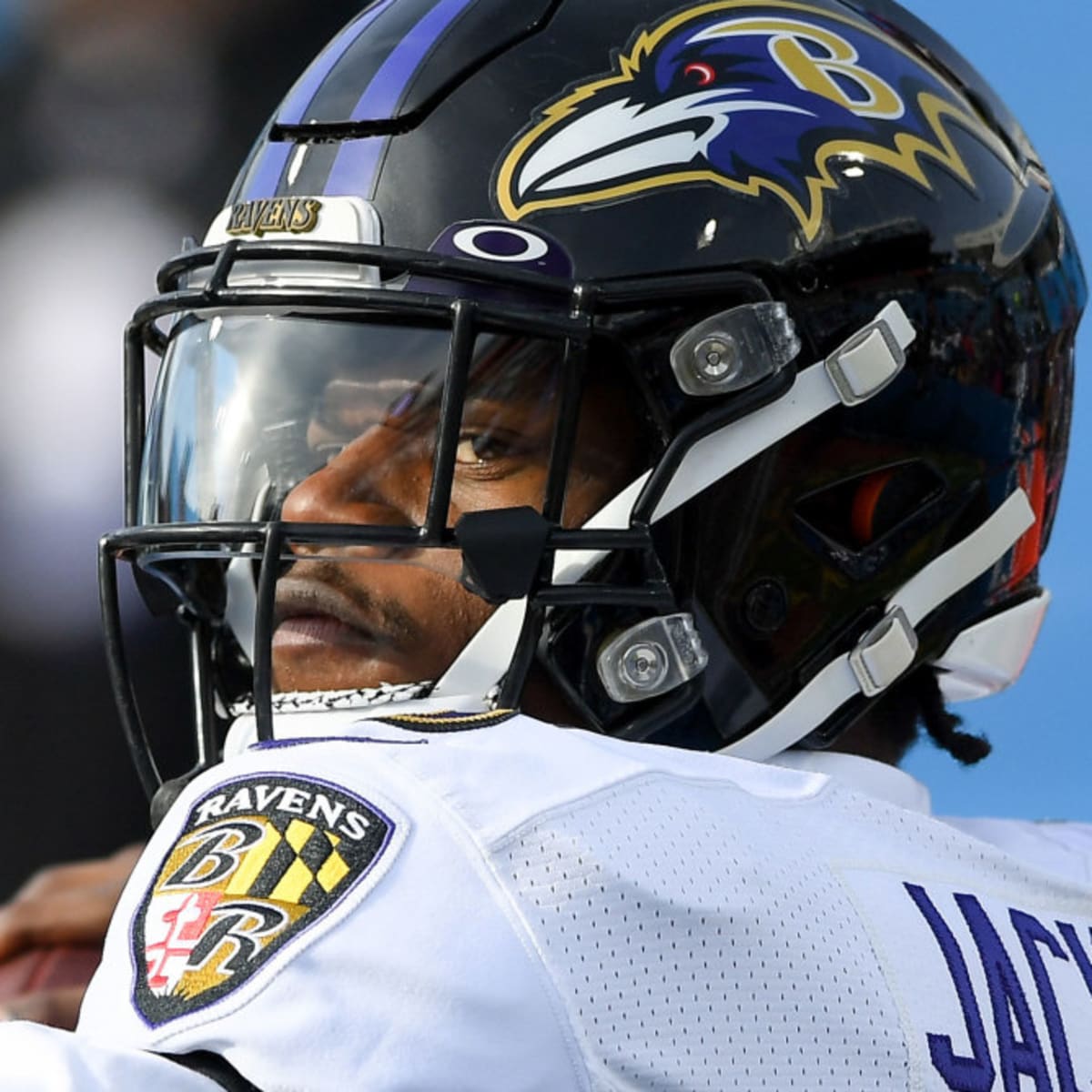 Baltimore Ravens Quarterback Lamar Jackson discusses Patrick Mahomes,  Russell Wilson - Sports Illustrated