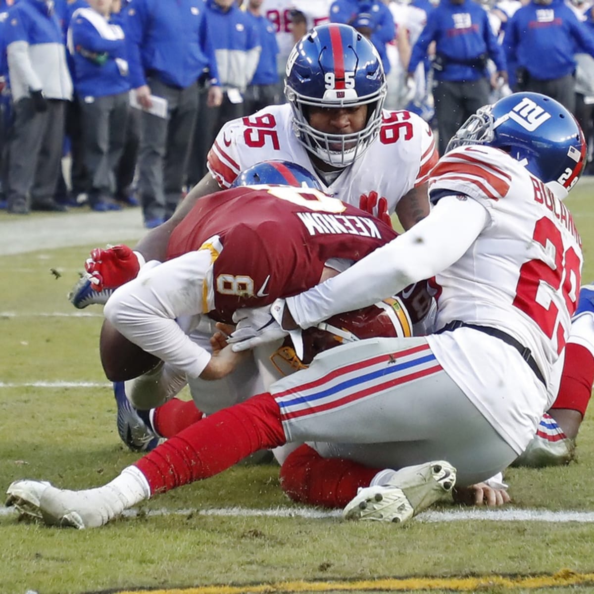 Watch: Brian Daboll fed up with Giants QB Daniel Jones after brutal  turnovers