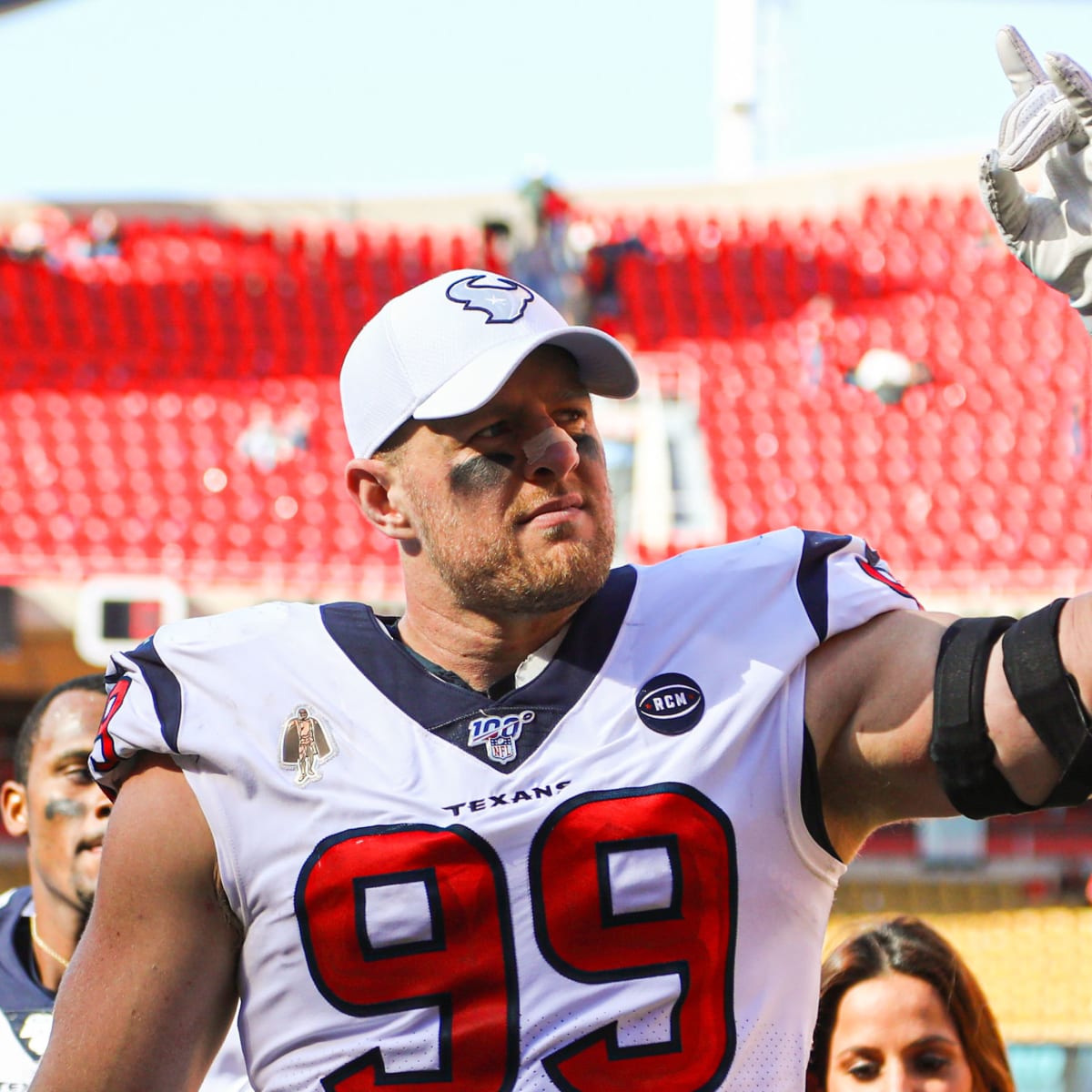 Former Texans star JJ Watt inducted into team's Ring of Honor