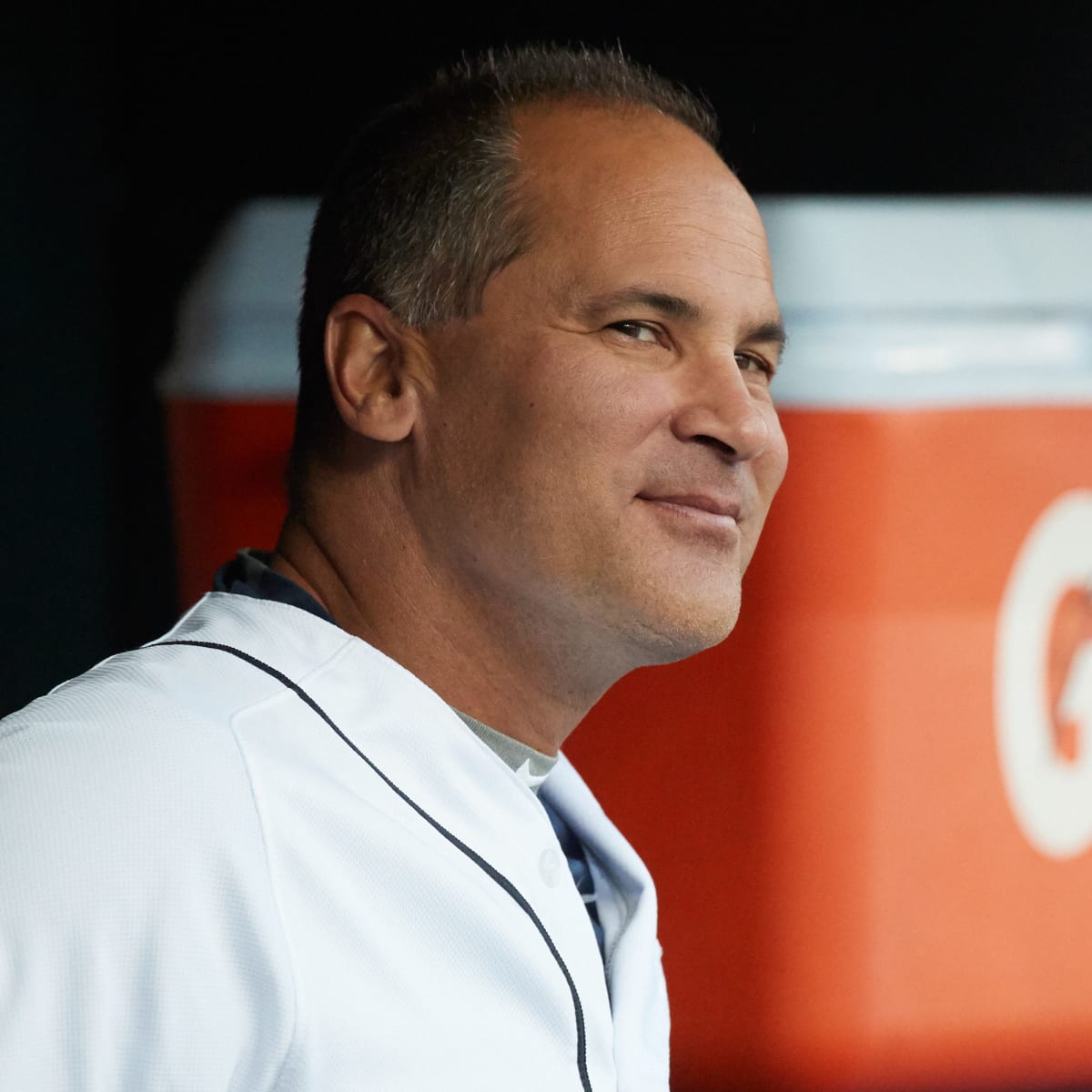 This could be Omar Vizquel's year - Covering the Corner