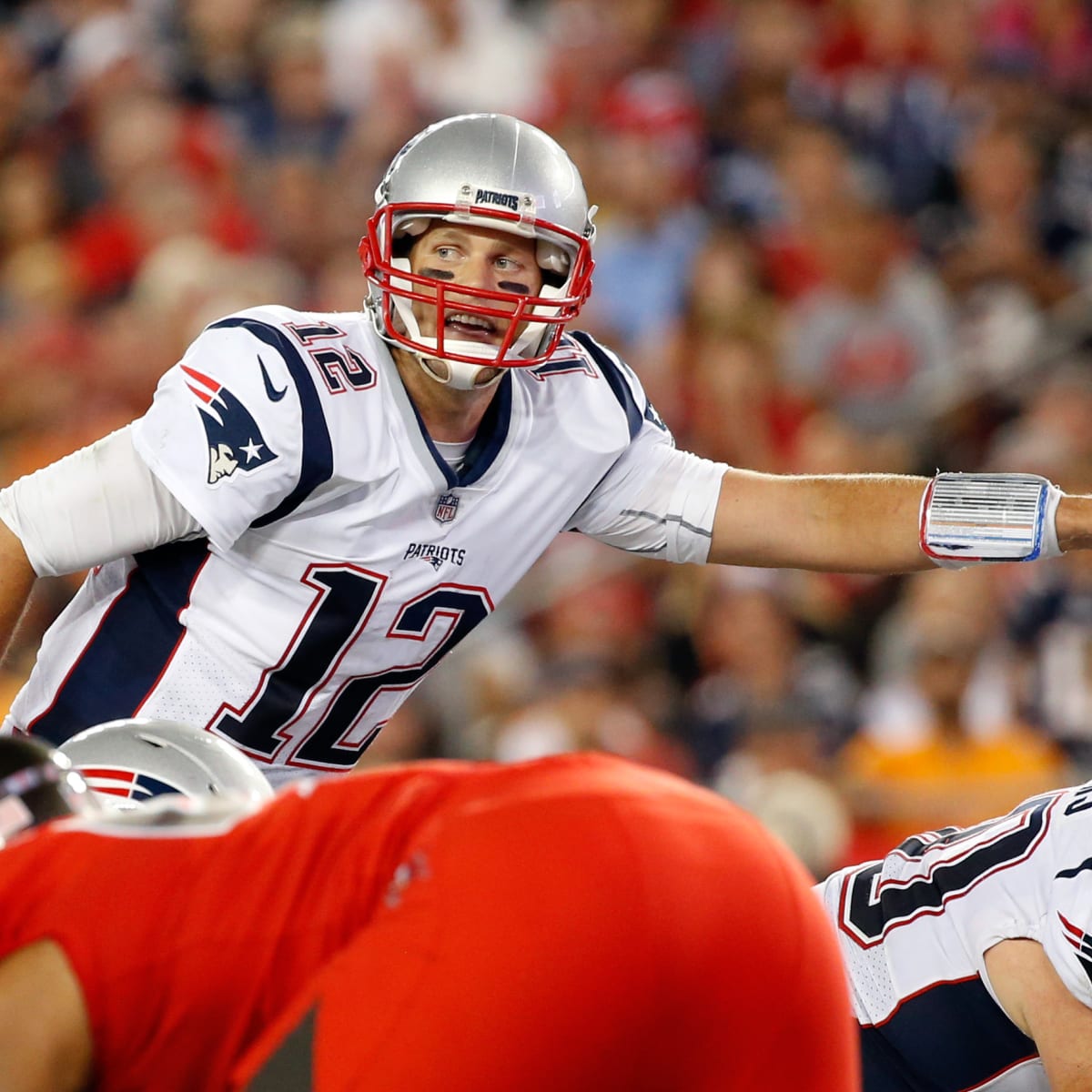 How the Bucs got Tom Brady to leave the New England Patriots for