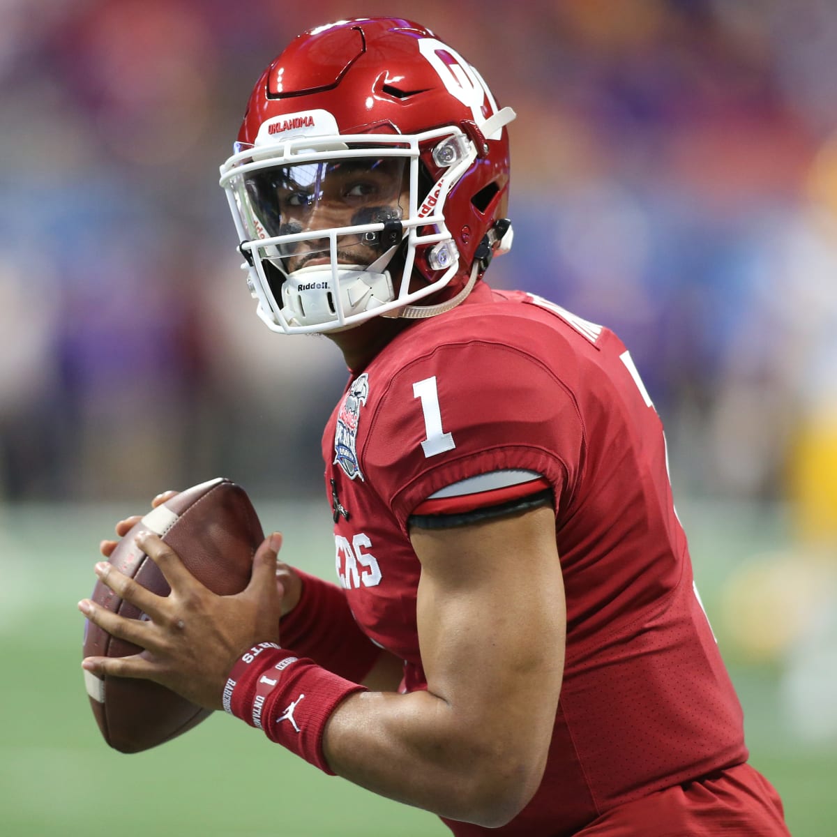 Joe Burrow and Jalen Hurts: Scouting Reports From Teammates and