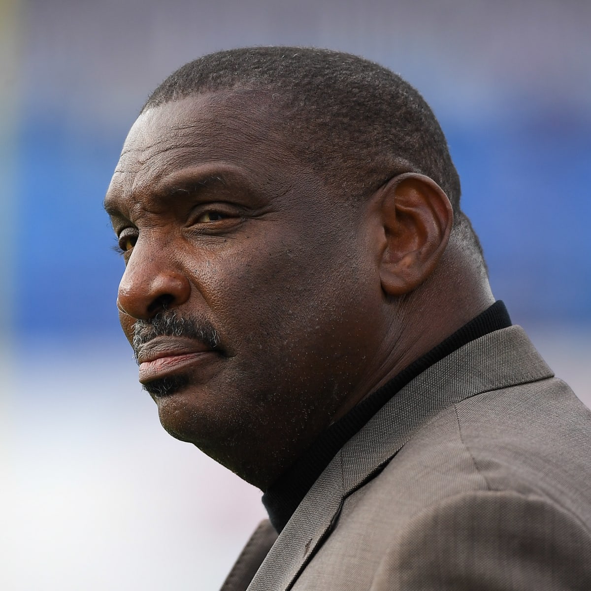 Doug Williams becomes senior adviser to team pres. within