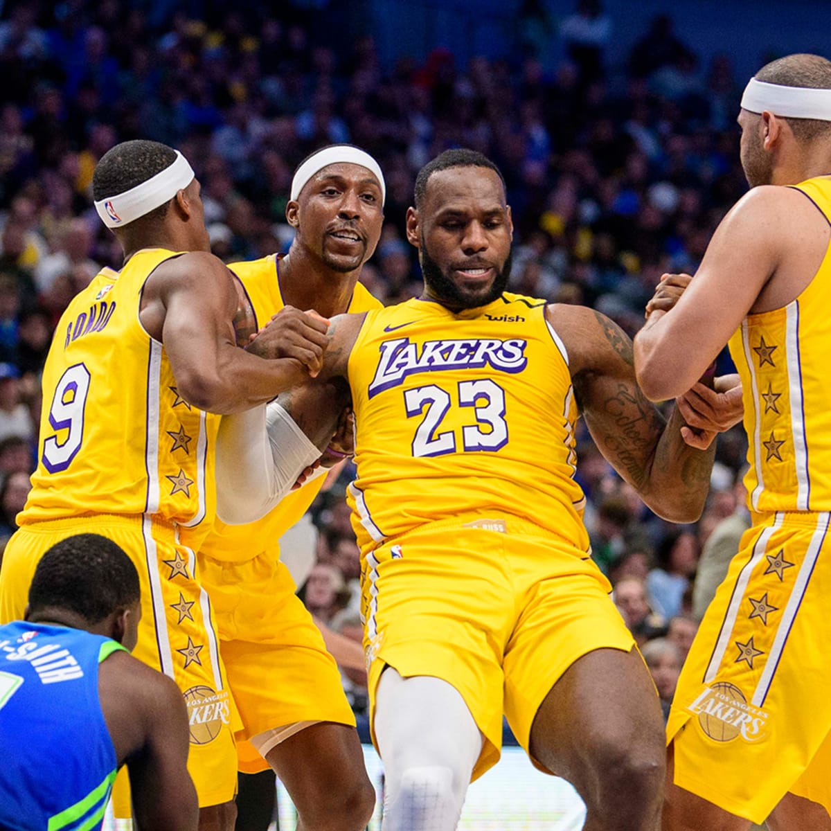 LeBron James frustrated as late turnovers cost Los Angeles Lakers in loss  to Milwaukee Bucks, NBA News