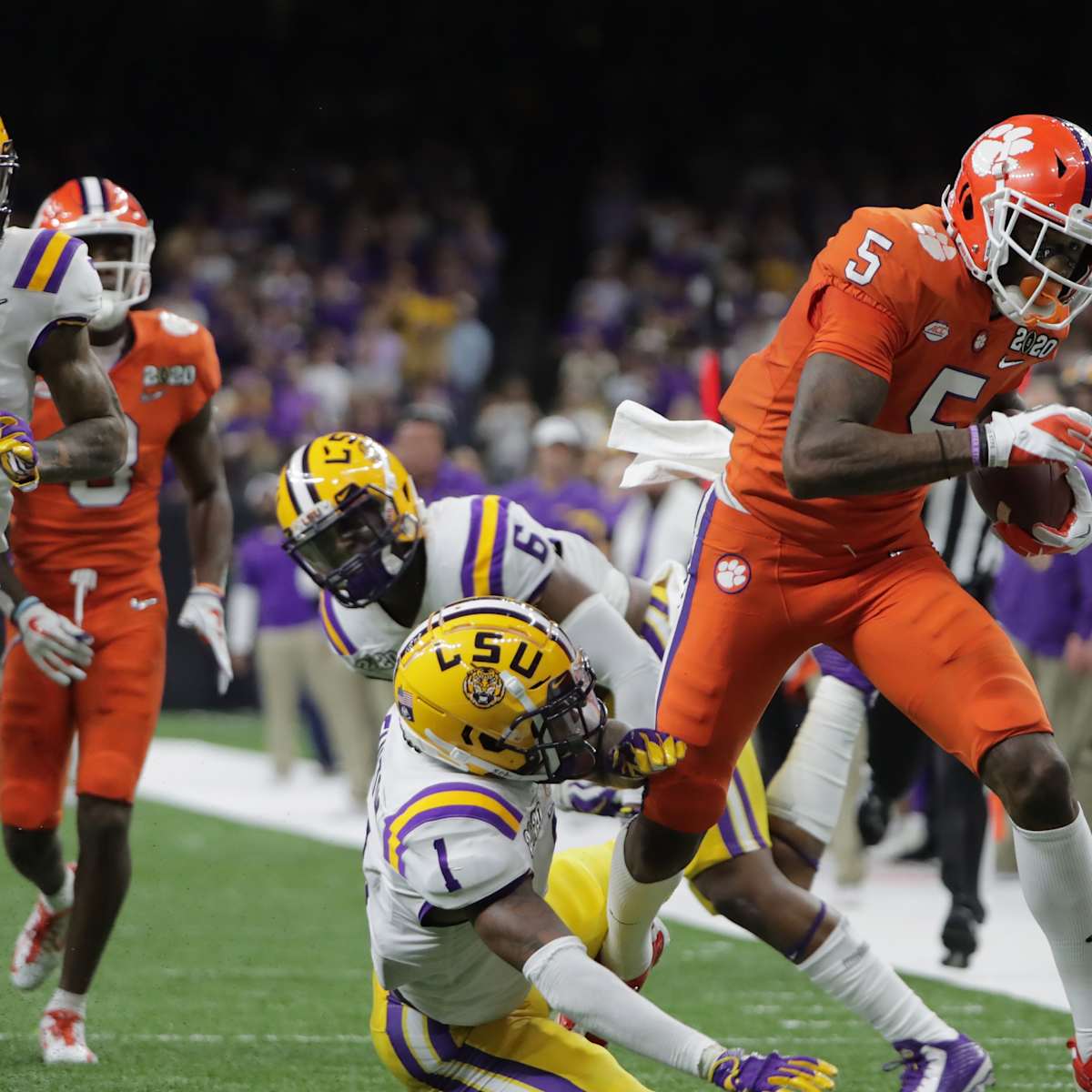 Clemson's Tee Higgins healthy for LSU after scary Fiesta Bowl injury