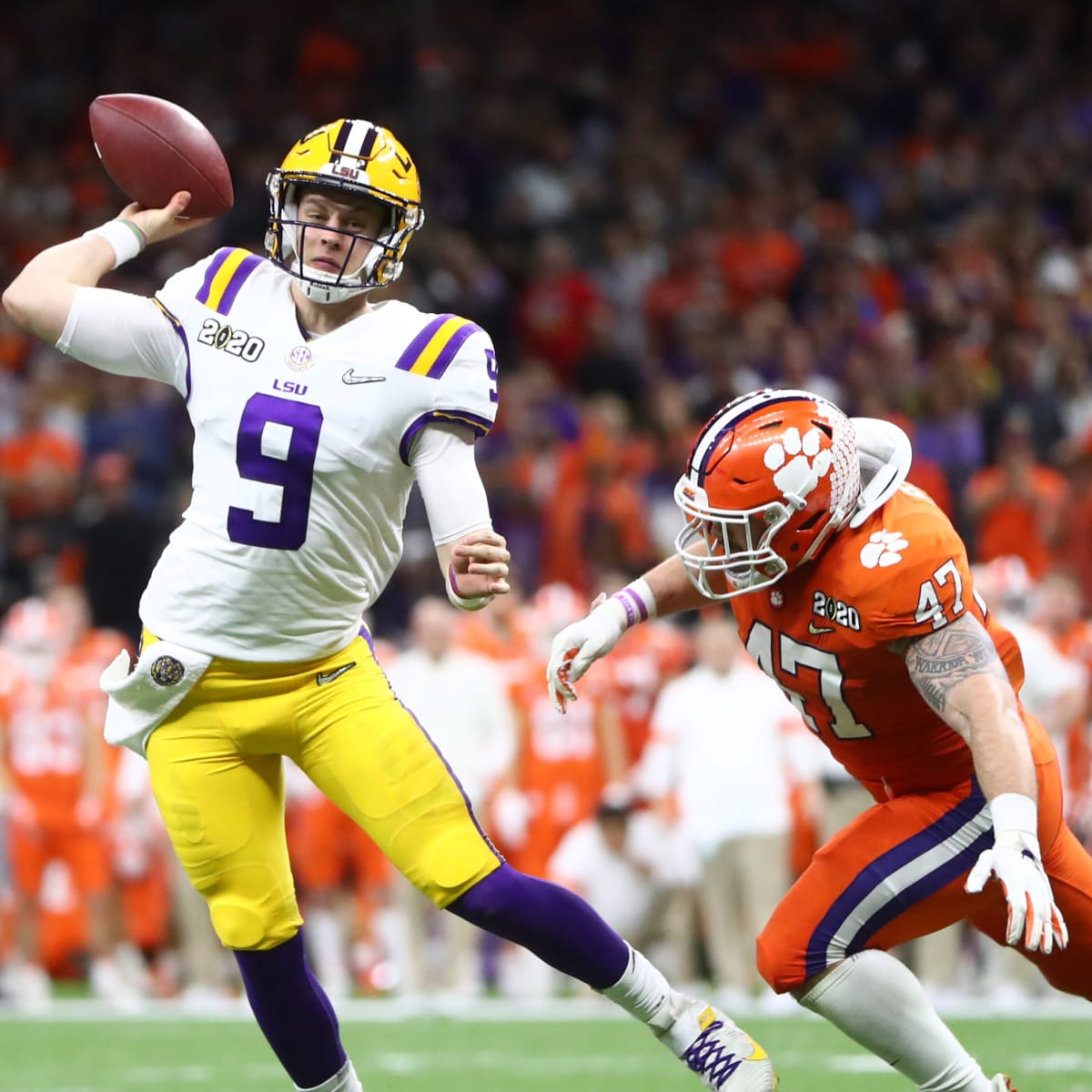 LSU's Joe Burrow sets FBS single-season records for TD passes, TDs  responsible for