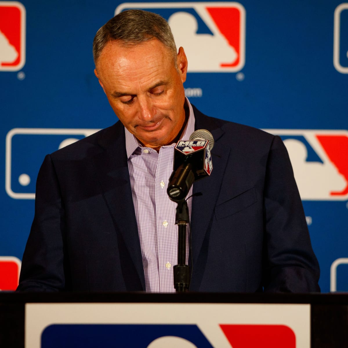 Mets fire manager Carlos Beltrán in wake of Astros sign-stealing scandal