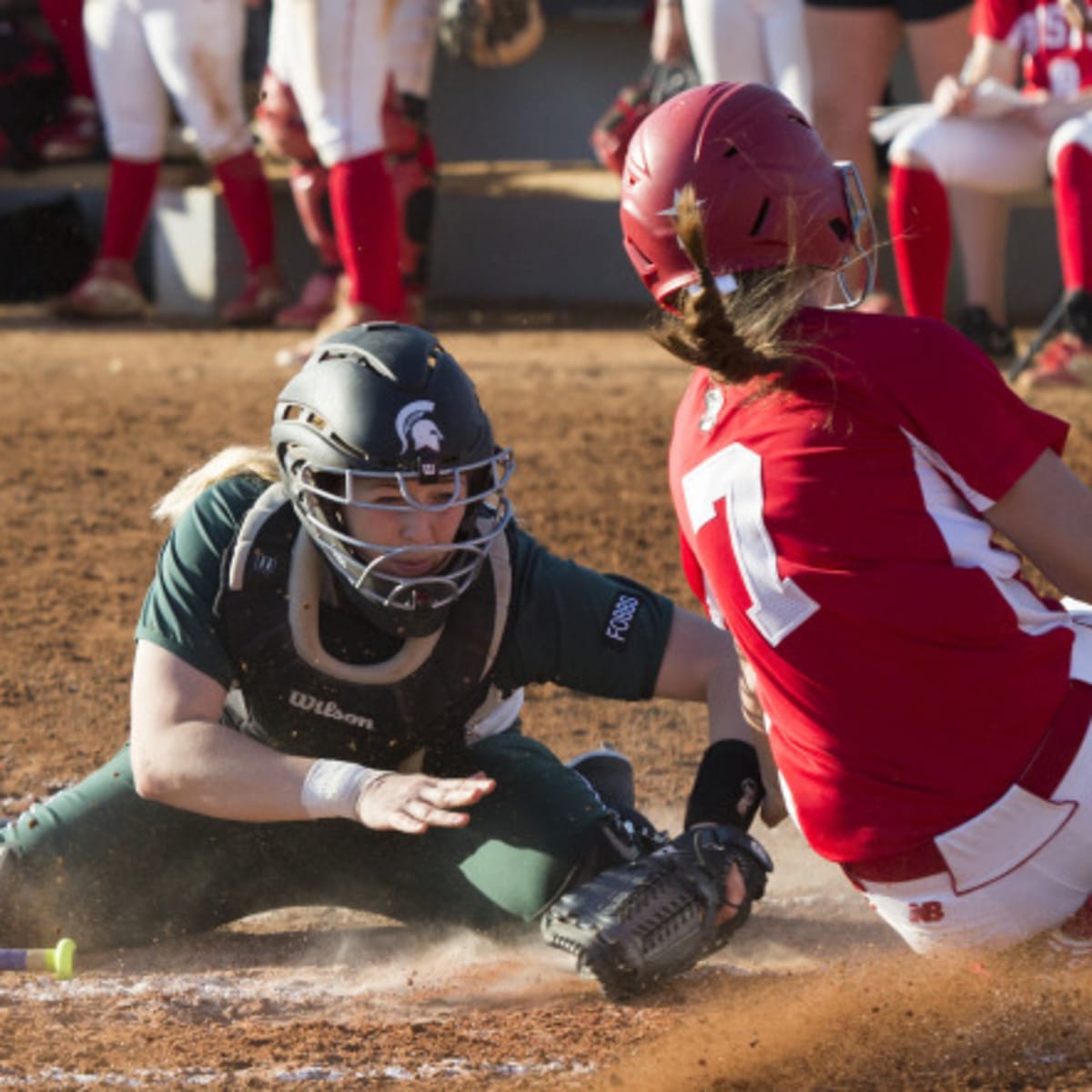 Msu Softball Spartans Fall In Wild Walkoff To South Carolina 8 7 Sports Illustrated Michigan State Spartans News Analysis And More