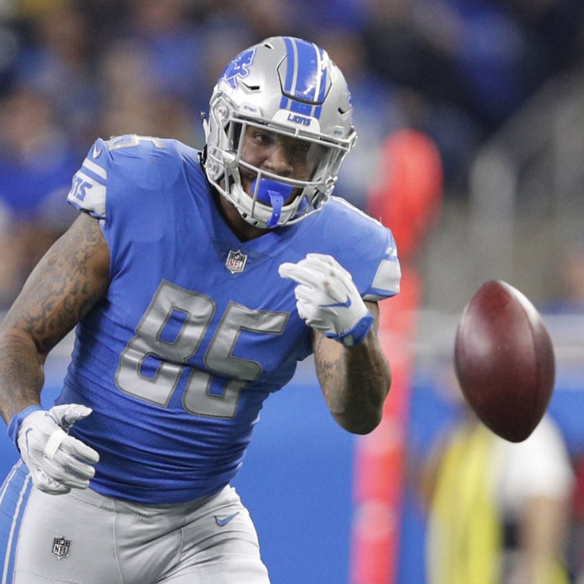 Can you put together a better tesm than Eric Ebron? #NFL