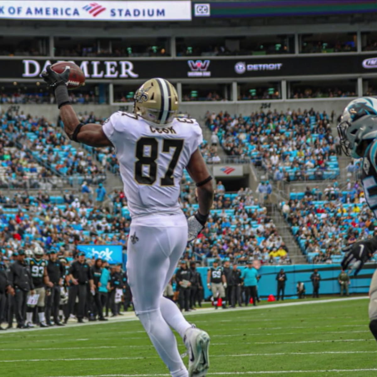 Jared Cook New Orleans Saints Game-Used #87 White Jersey vs. Tampa Bay  Buccaneers on November 8 2020