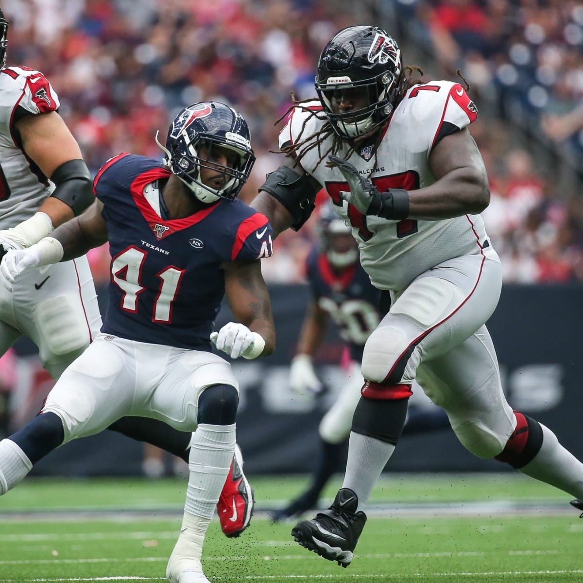 Atlanta Falcons offensive guard James Carpenter (77) takes the field before  the first half of an NFL football game between the Atlanta Falcons and the  Los Angeles Rams, Sunday, Oct. 20, 2019